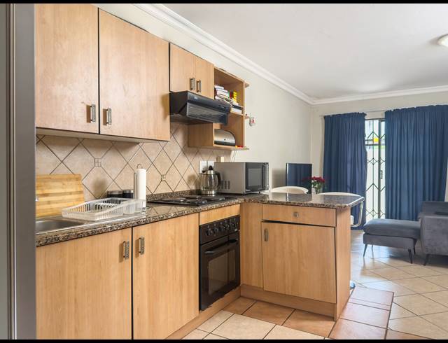 0.5 BEDROOM APARTMENT FOR SALE IN HATFIELD